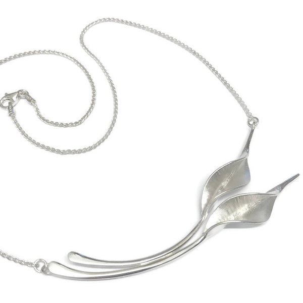 Collette Waudby DPBIB Mavilo Double Wide Twist Leaf Pendant Silver