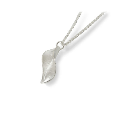 L1P Mavilo Leaf Pendant Silver