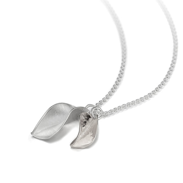LPS Mavilo Two Leaf Pendant Silver