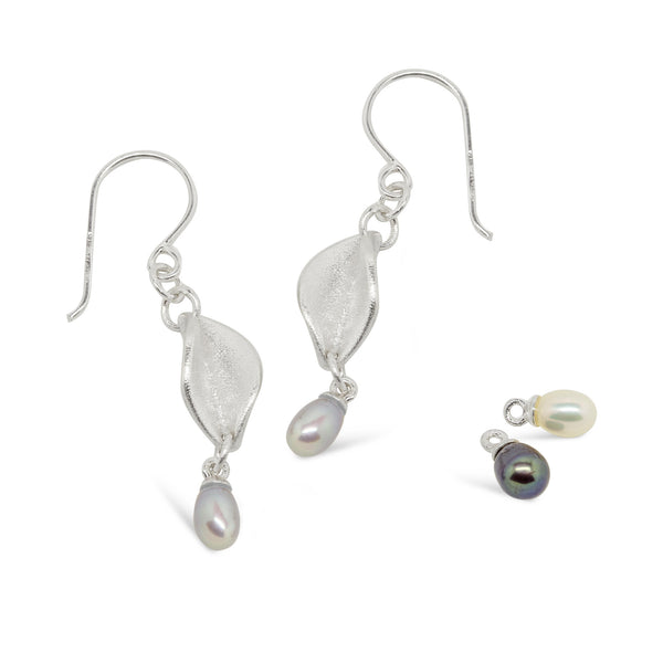 LSD2P Mavilo Small Leaf Drop Earrings With Pearl Dropper Silver