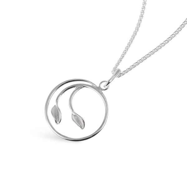 Mavilo Circular Leaf Pendant