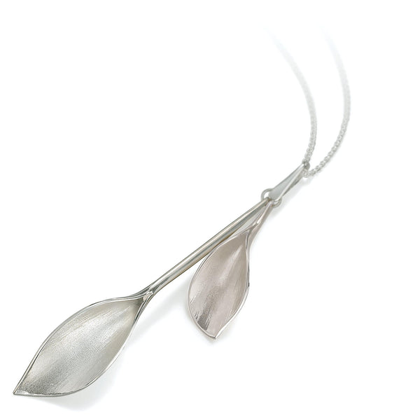 WDLP Lilium Long Double Calla Lily Pendant Silver