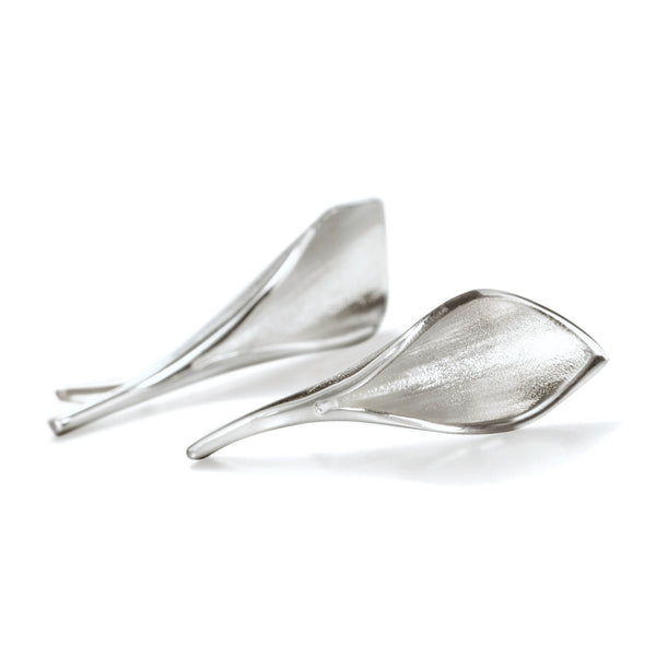 WS3 Lilium Large Calla Lily Stud Earrings Silver