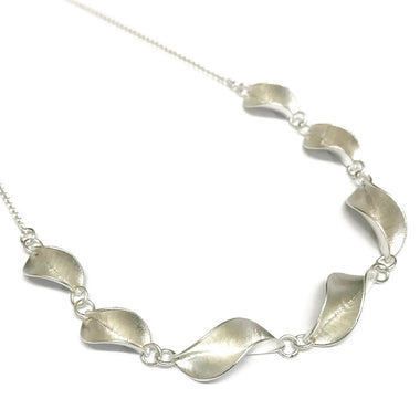 Collette Waudby NBIB Mavilo Twist Leaf Pendant Silver